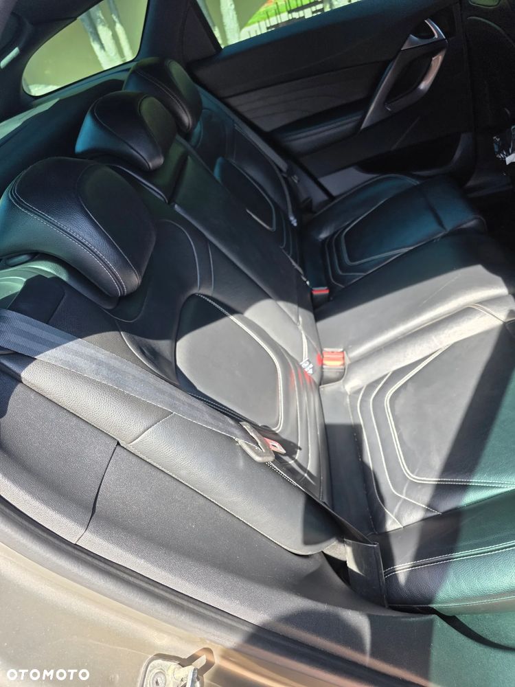 Citroën DS5 HDi 165 SoChic - 9