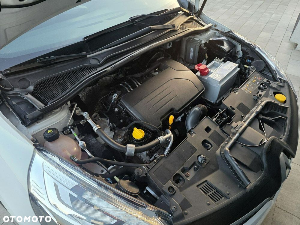 Renault Clio 1.2 16V 75 LIMITED - 12