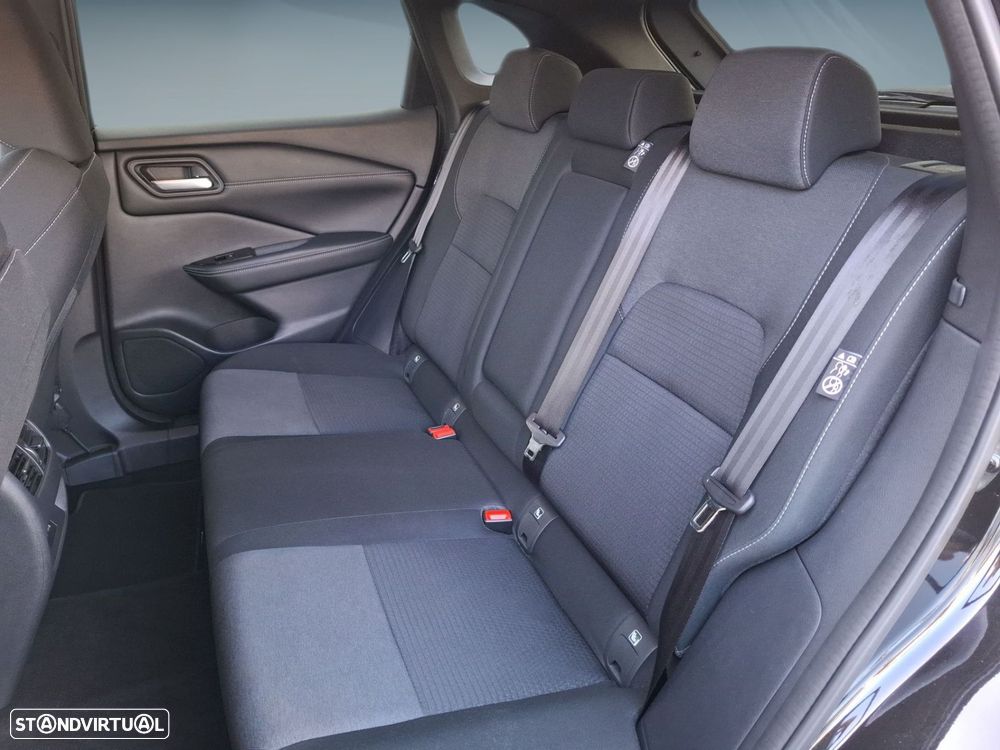 Nissan Qashqai 1.3 DIG-T N-Connecta LED Xtronic - 6