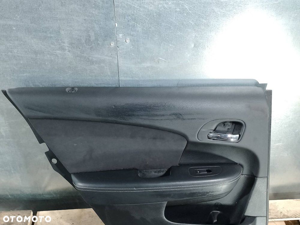 BOCZEK, TAPICERKA DRZWI LEWY TYŁ CHRYSLER 200 (JS) 1VD011X9AA - 1