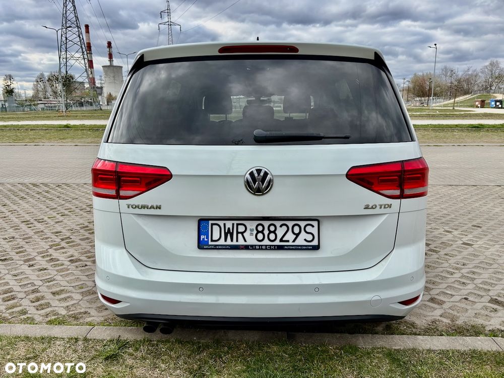 Volkswagen Touran 2.0 TDI BMT Comfortline DSG - 11