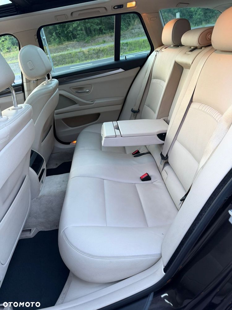 BMW Seria 5 520d - 20