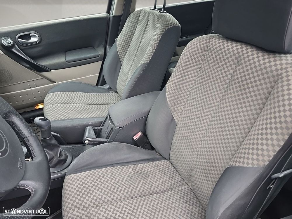 Renault Mégane Break 1.5 dCi C Authentique - 7