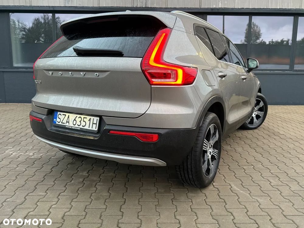 Volvo XC 40 - 3