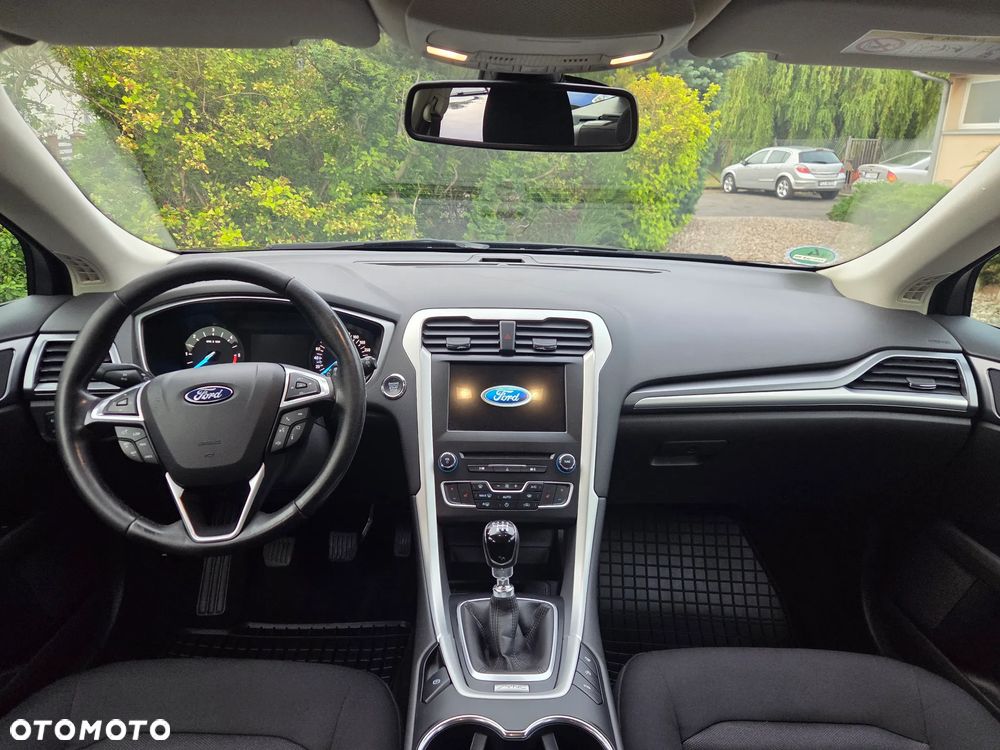 Ford Mondeo 2.0 TDCi STart-Stopp Titanium - 11