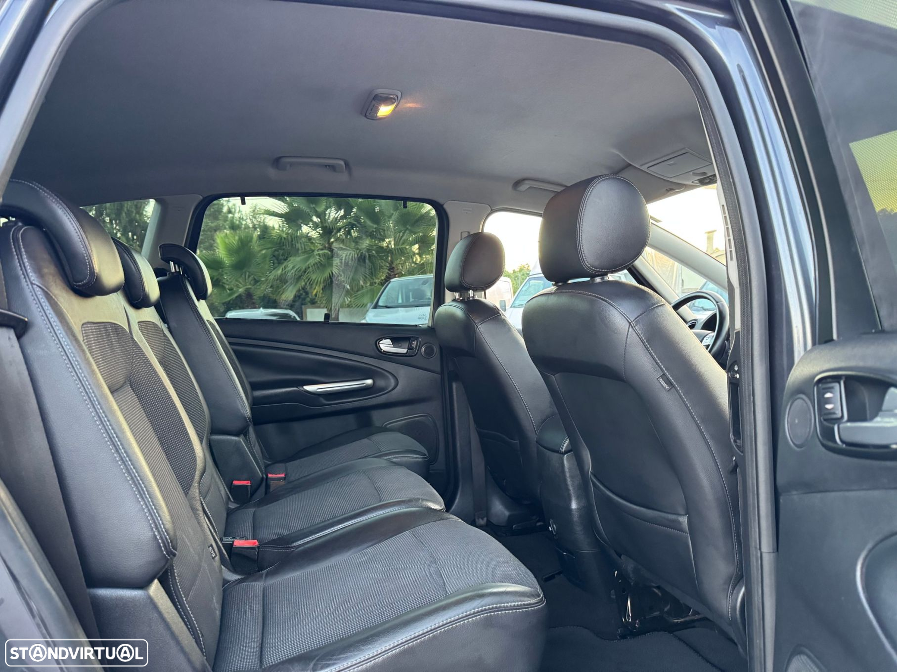 Ford S-Max 1.8 TDCi Titanium 7L - 7