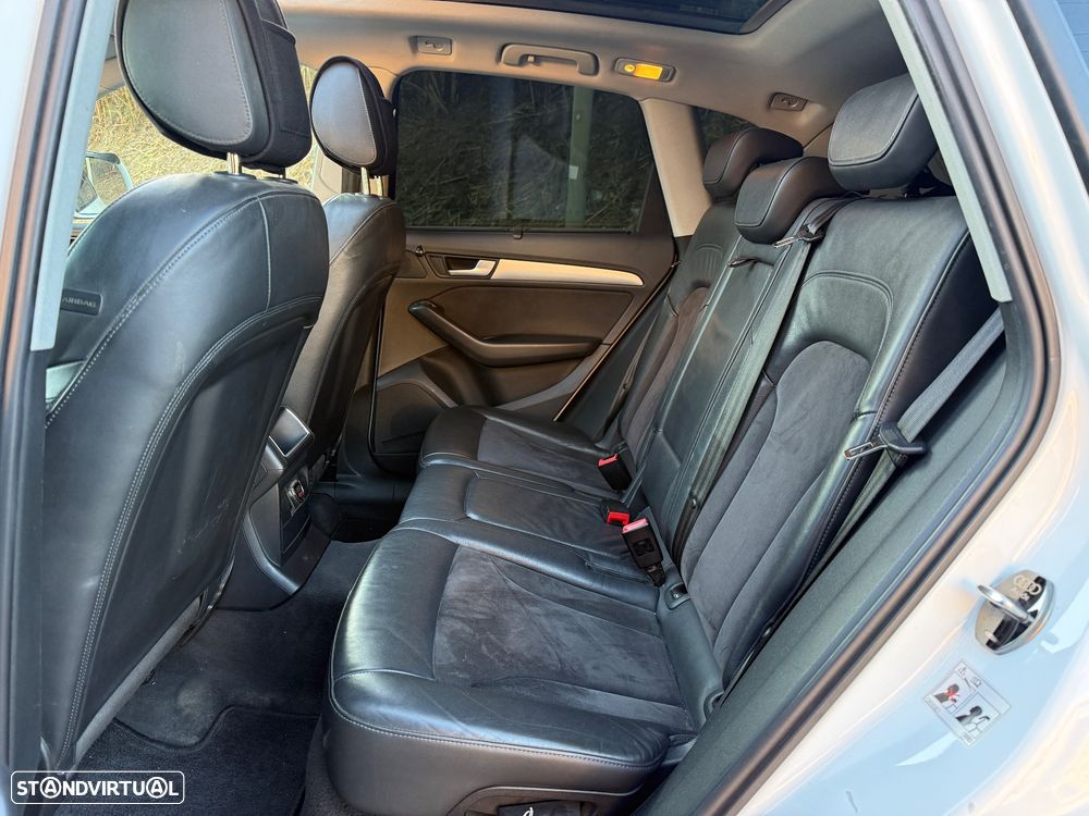 Audi Q5 2.0 TDi quattro S-line S-tronic - 30
