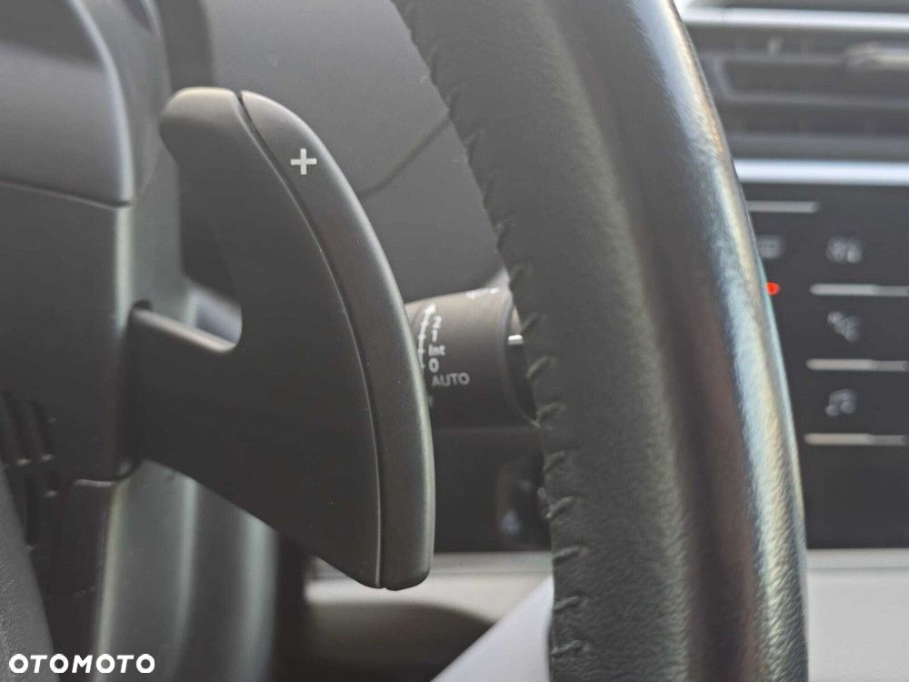 Citroën C4 SpaceTourer 1.2 PureTech More Life S&S EAT8 - 19