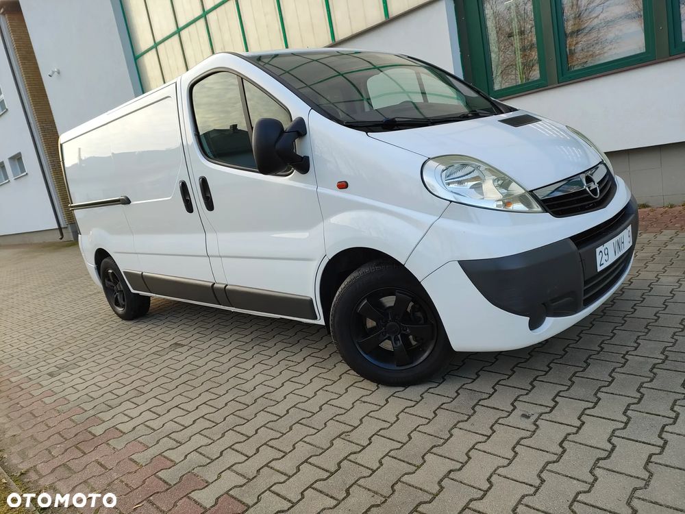 Opel Vivaro - 2