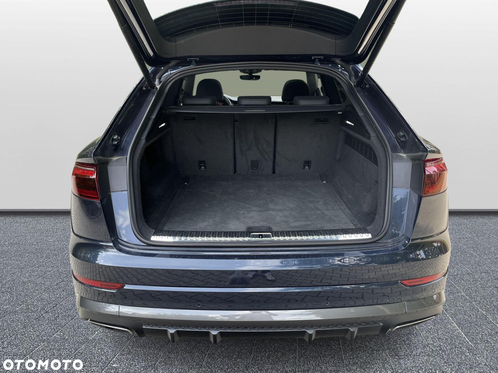 Audi Q8 - 35