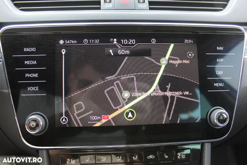 Skoda Superb 2.0 TDI DSG Style - 19