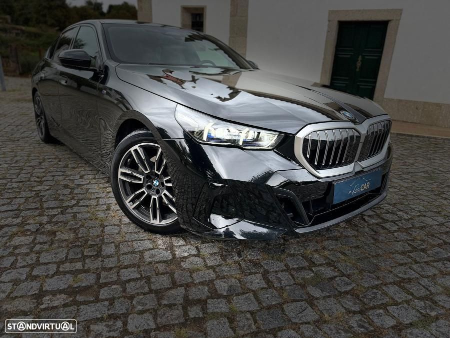 BMW 520 d Pack Desportivo M Pro - 5