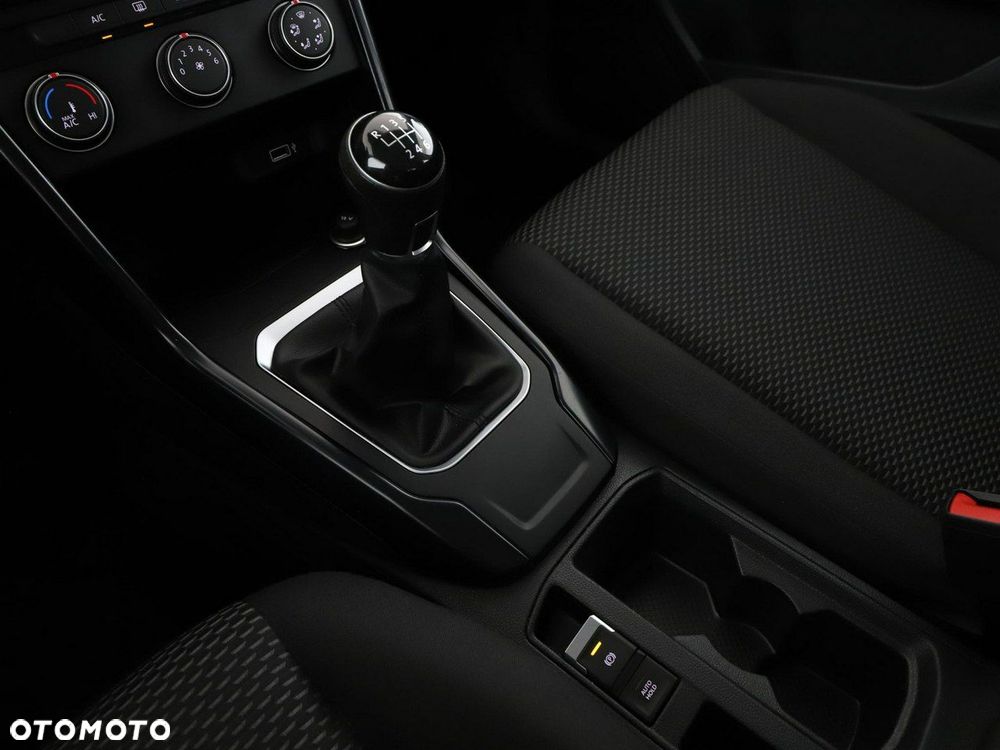 Volkswagen T-Roc 1.5 TSI Life - 27