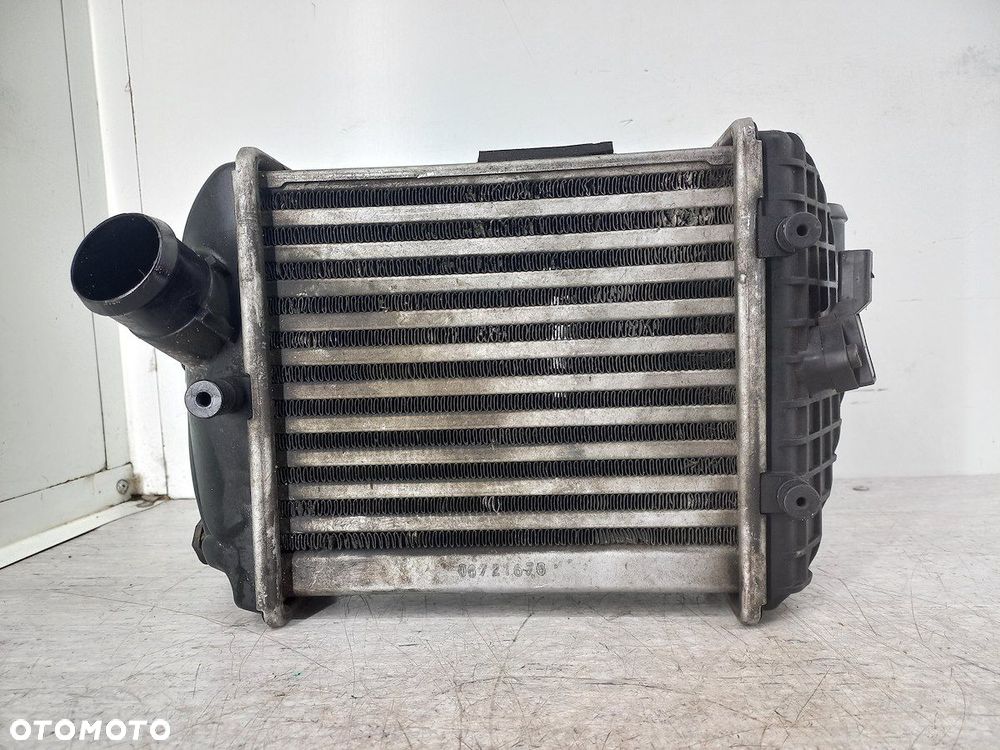 CHŁODNICA INTERCOOLER AUDI A4 B6 8E0145805E 2.5 TDI - 2