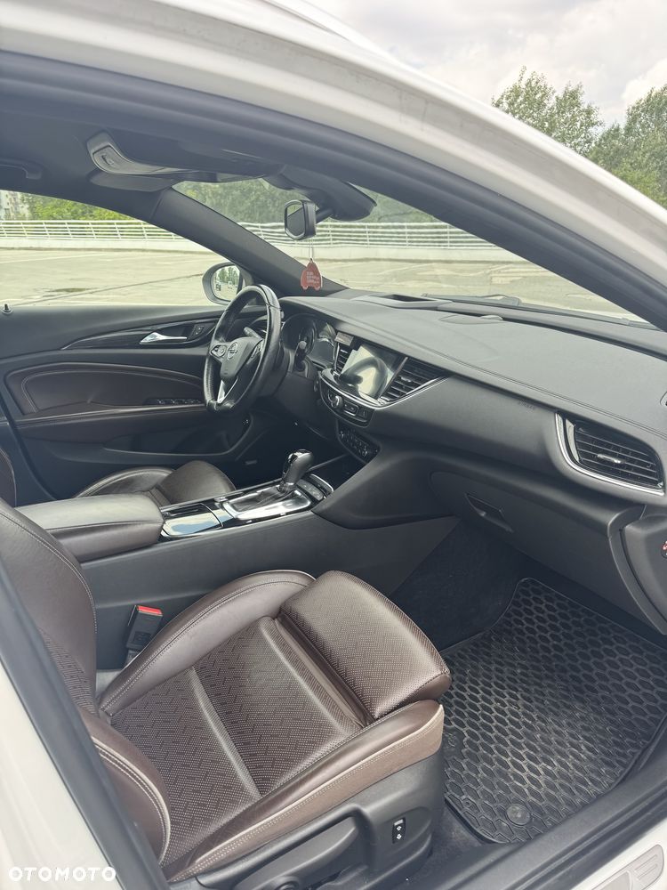 Opel Insignia 2.0 Exclusive - 12