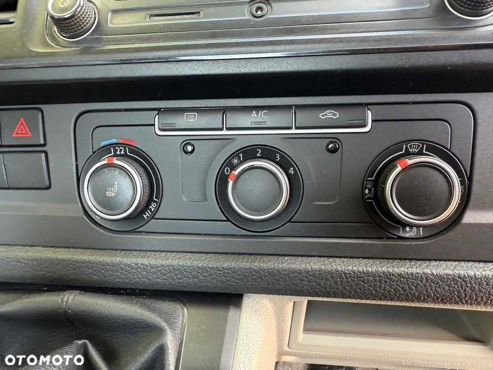 Volkswagen T6 2.0 TDI Skrzynia Maxi Perfekcyjny Stan - 13