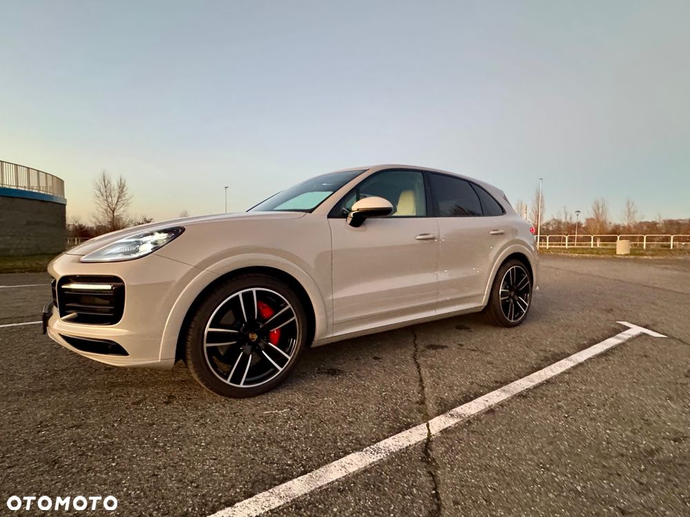 Porsche Cayenne GTS Tiptronic S - 17