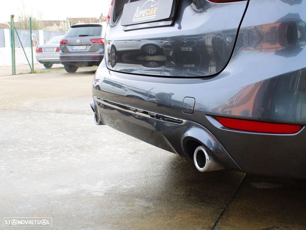 BMW 218 Gran Tourer d 7L Line Luxury - 20