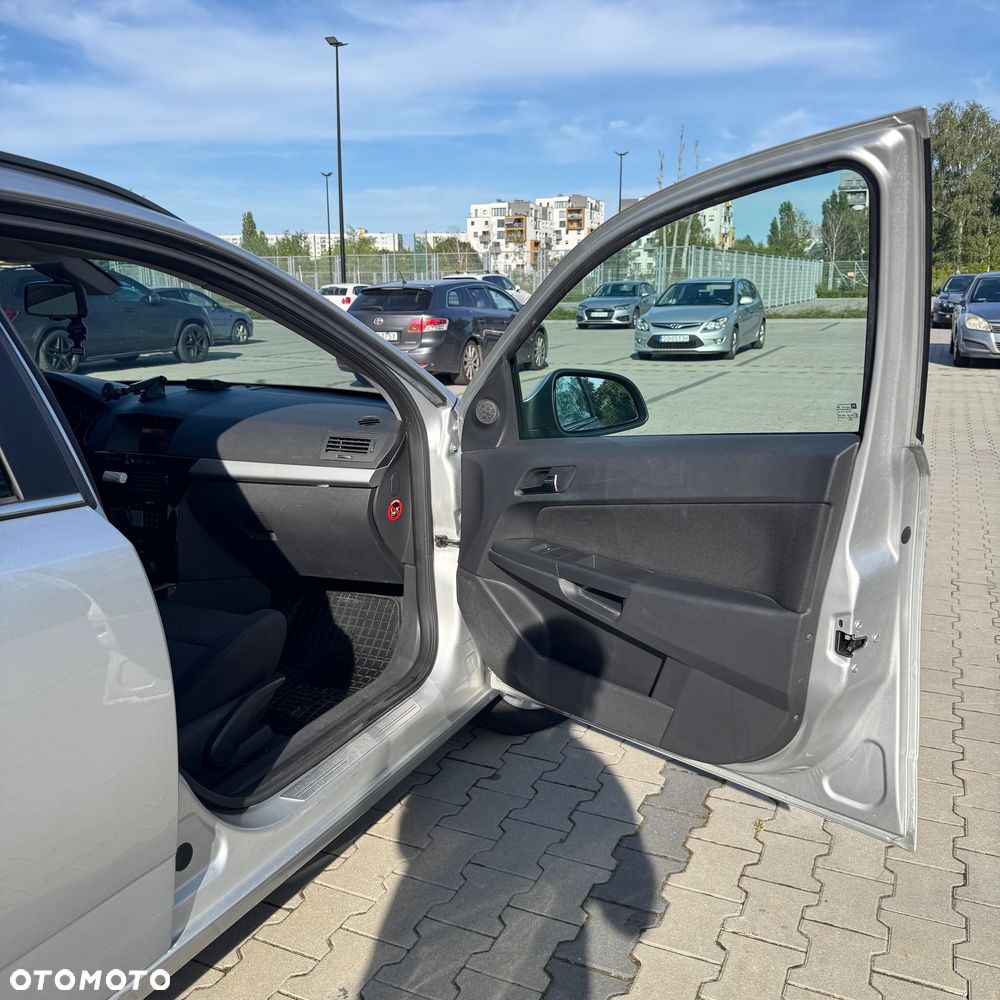Opel Astra 1.7 CDTI Cosmo - 7
