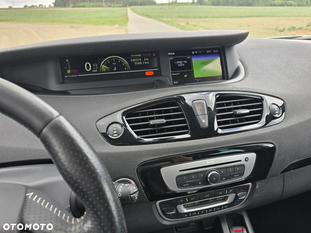 Renault Scenic Energy dCi 130 S&S Bose Edition - 17