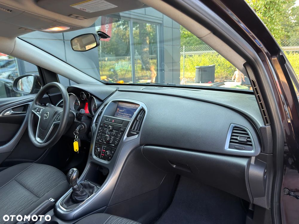Opel Astra 1.4 Turbo Active - 26