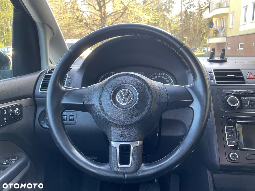 Volkswagen Touran 2.0 TDI DPF Highline DSG - 33