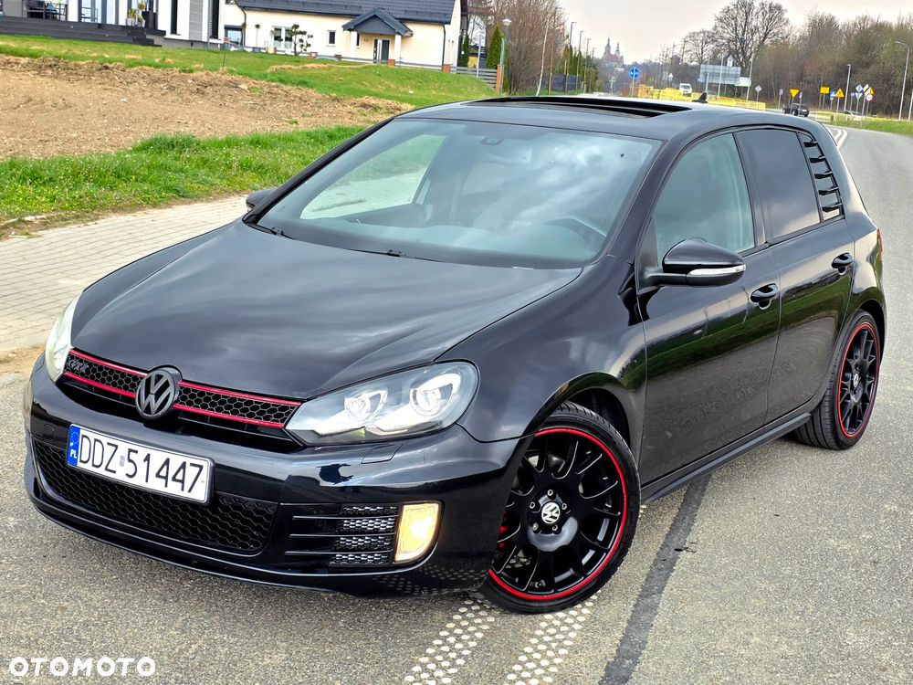 Volkswagen Golf 2.0 GTI - 1