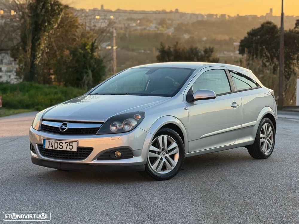 Opel Astra GTC 1.7 CDTI - 1