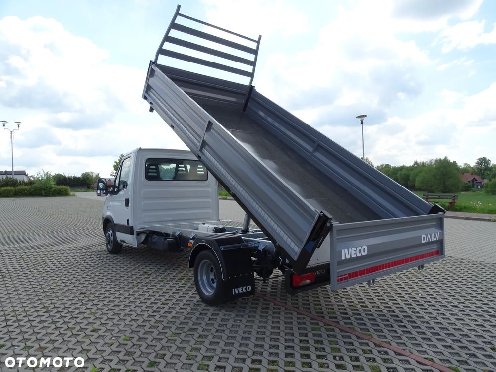 Iveco DAILY - 8