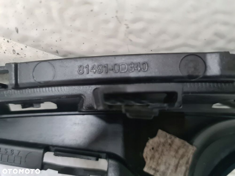 Kratka zderzaka prawa Toyota Yaris III lift - 3