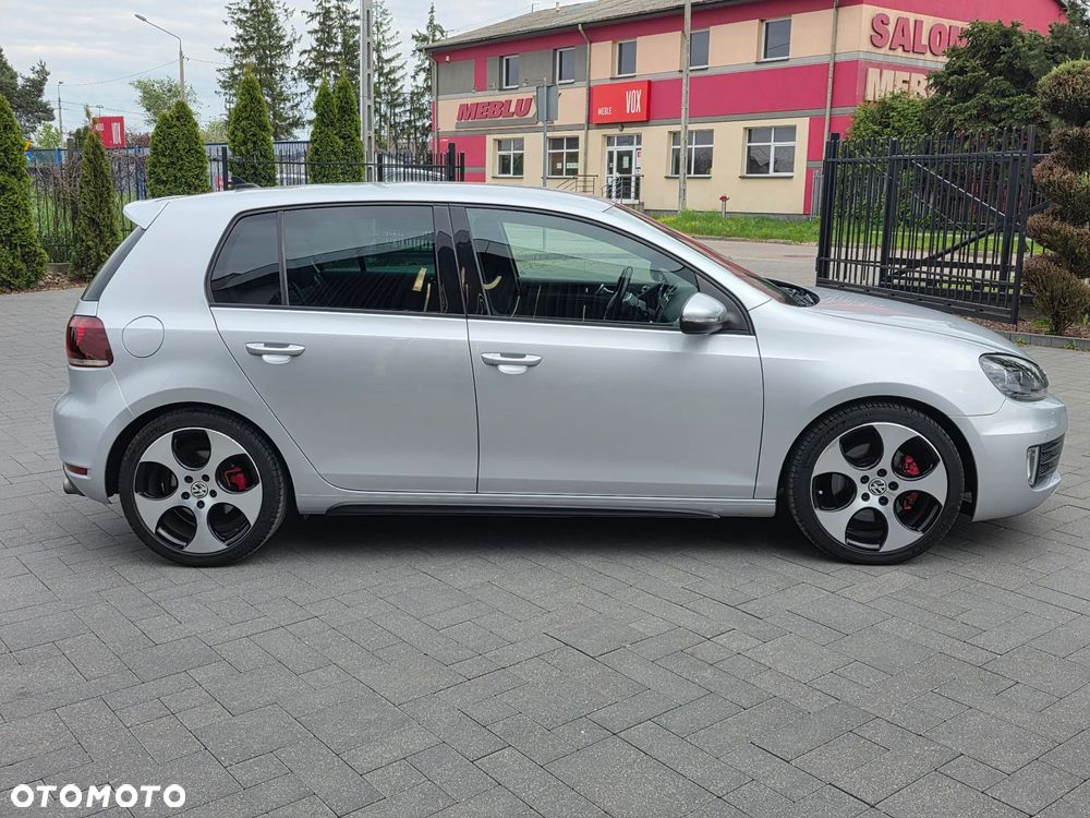 Volkswagen Golf 2.0 GTI - 3