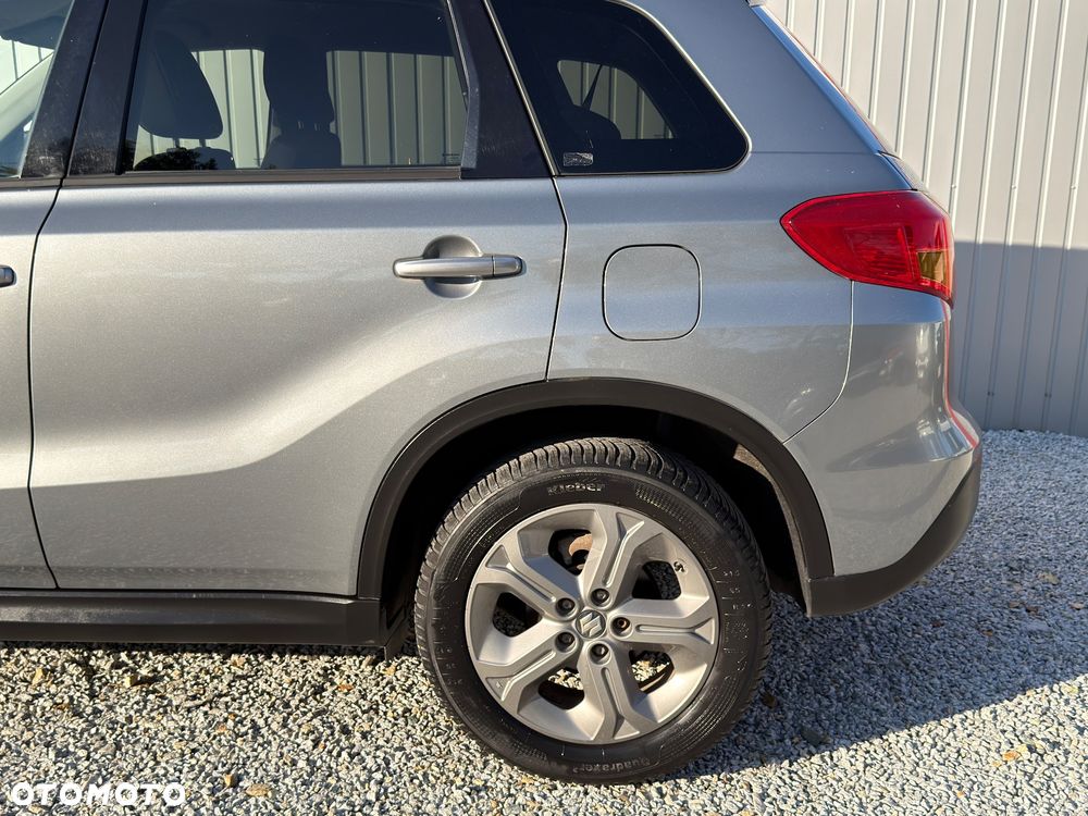 Suzuki Vitara - 27