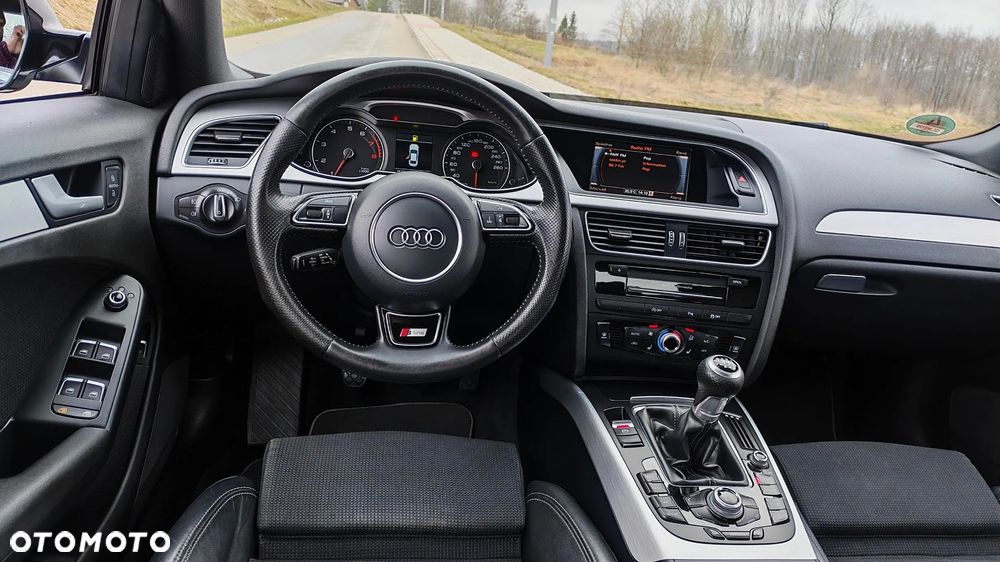 Audi A4 Limousine 2.0 TFSI Attraction - 23