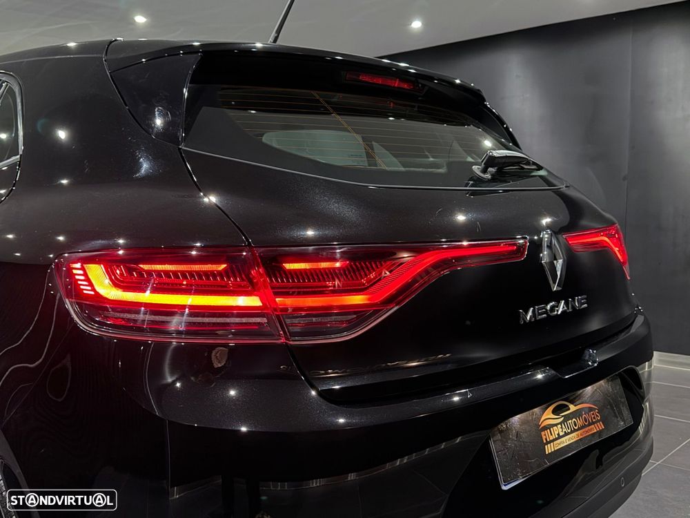 Renault Mégane 1.5 Blue dCi Intens - 11