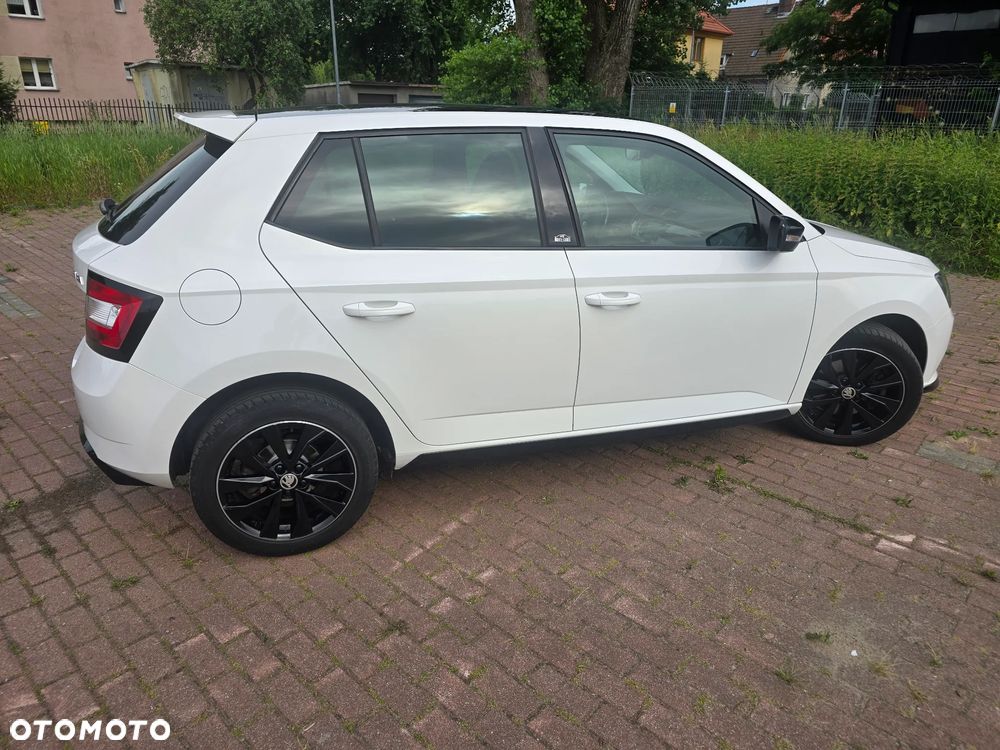 Skoda Fabia 1.0 TSI Monte Carlo DSG - 2