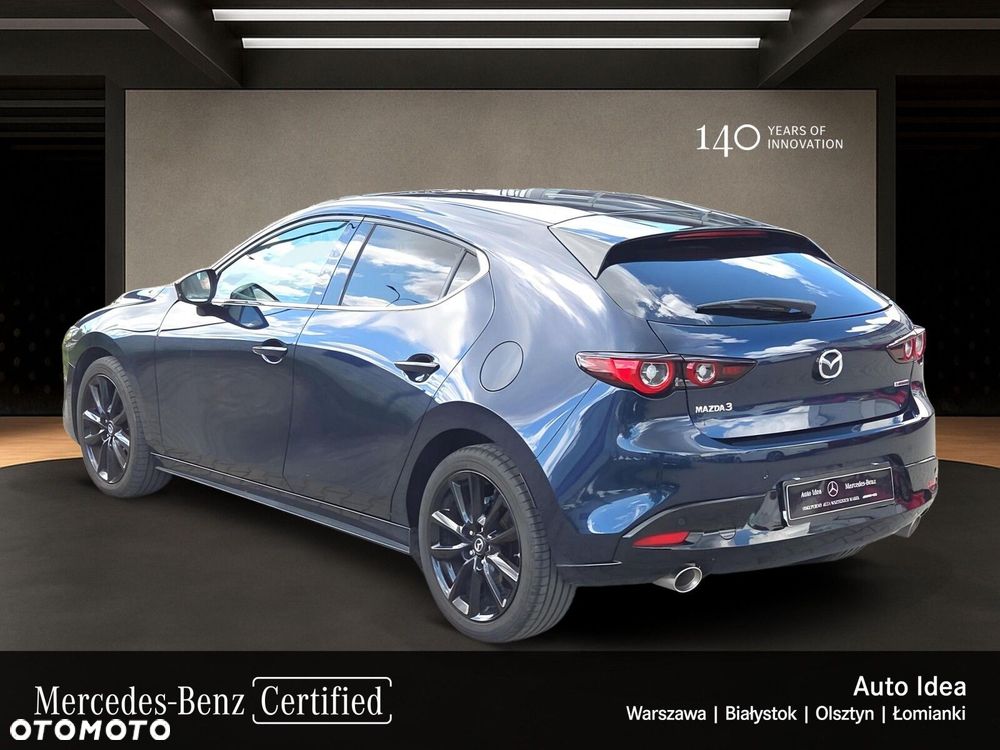 Mazda 3 - 4