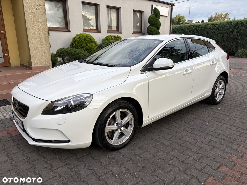 Volvo V40 2015 photo 4