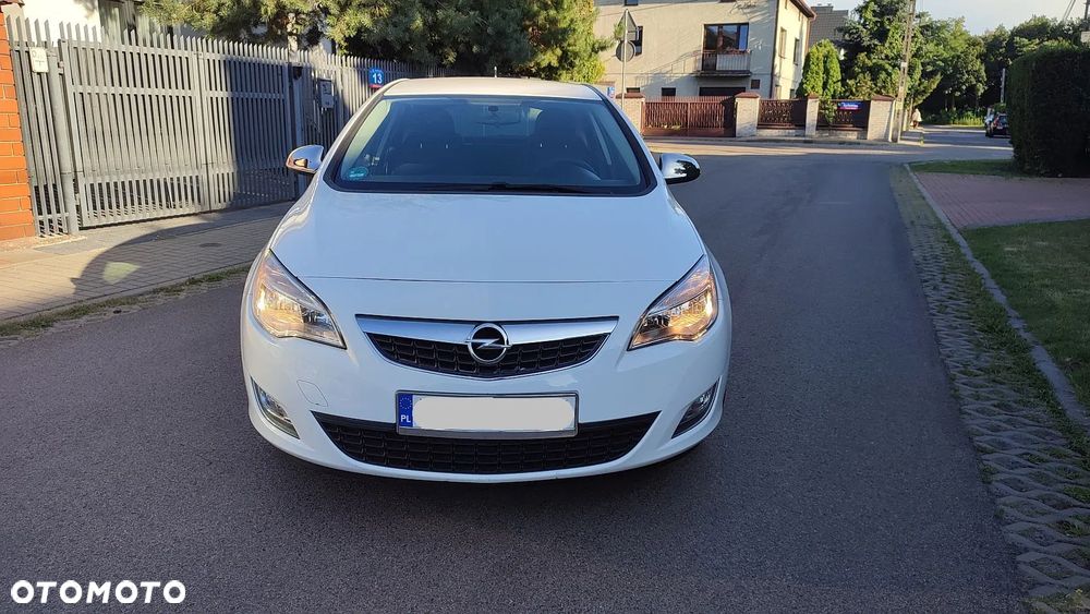 Opel Astra 1.6 Color Edition - 9