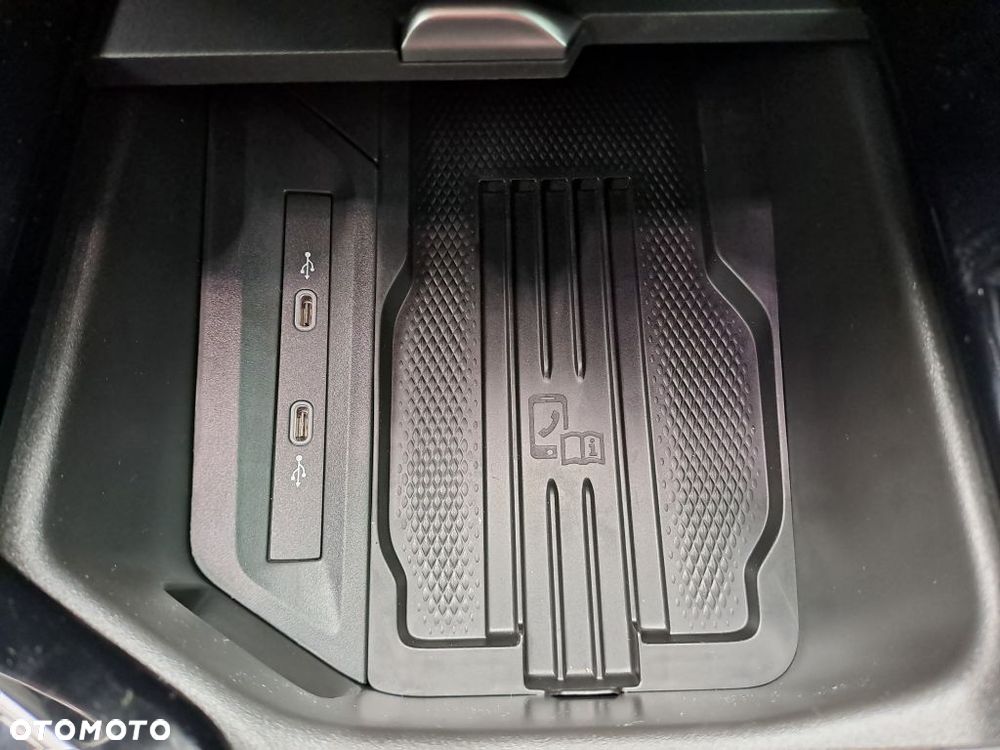 Skoda Superb 2.0 TDI SCR 4x4 Sportline DSG - 15