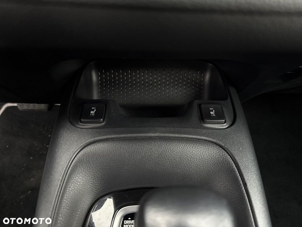 Toyota Corolla 2.0 Hybrid Comfort - 27