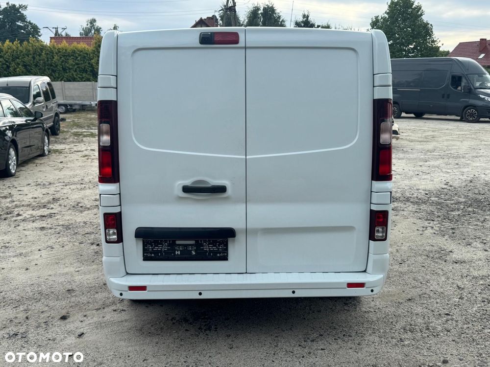 Renault trafic - 18