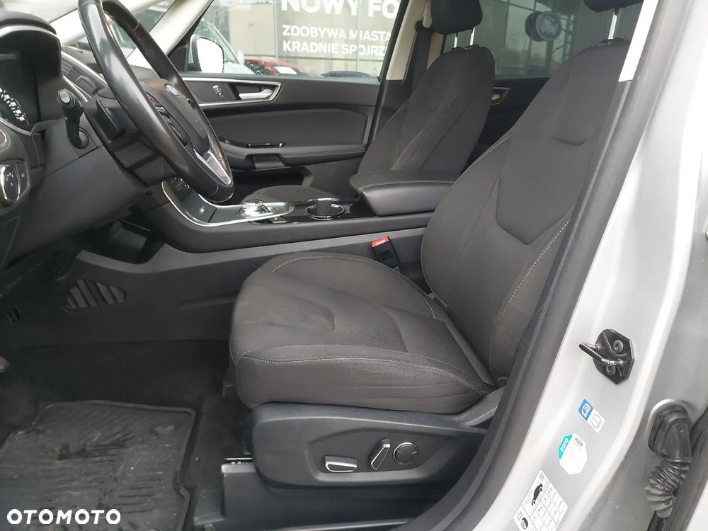 Ford S-Max 2.0 EcoBlue Titanium - 11