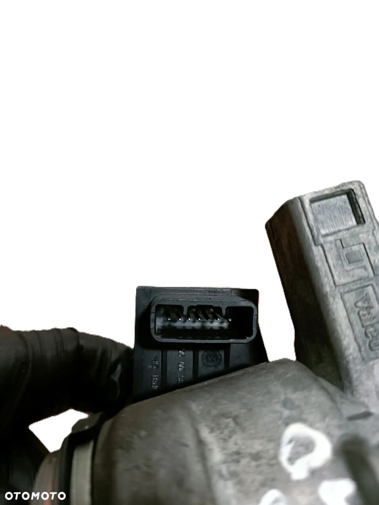 TOYOTA AVENSIS T25 03-09 r. 2,0 D4D STACYJKA + KLUCZYK VALEO 736-661-A + - 6