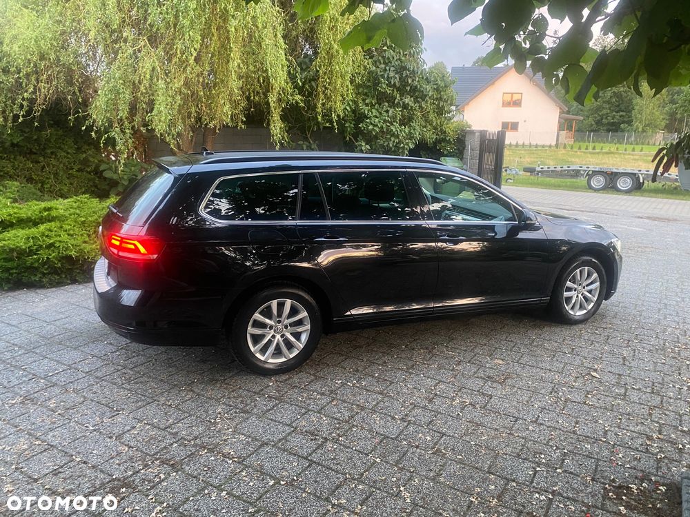 Volkswagen Passat 2.0 TDI (BlueMotion Technology) DSG Comfortline - 3