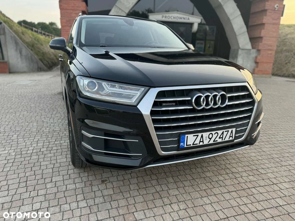 Audi Q7 - 4