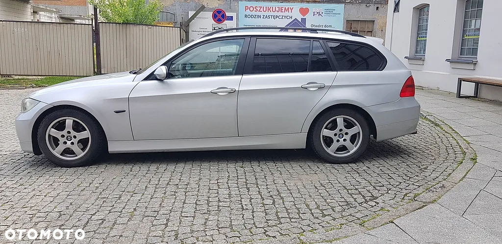 BMW Seria 3 318d - 8