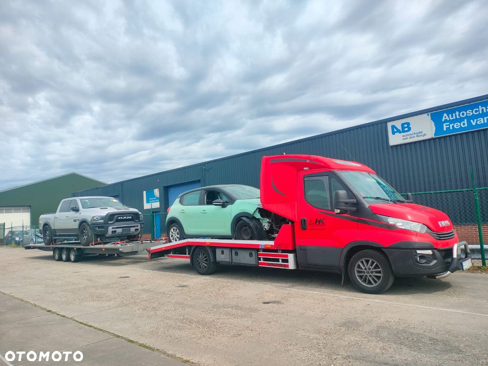 Iveco Daily 35S18 Hi-Matic - 4