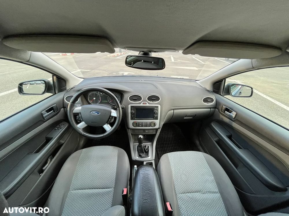 Ford Focus 1.8 TDCi Trend - 6