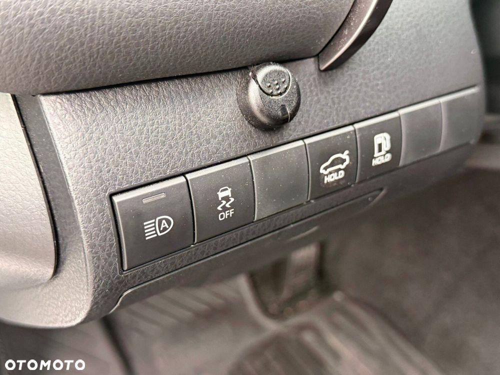 Toyota Camry 2.5 Hybrid Comfort CVT - 20