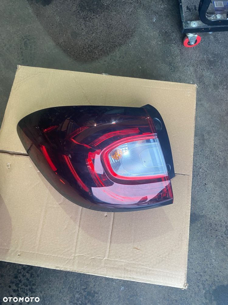 RENAULT CAPTUR 1 I lift LAMPA TYLNA LEWA W BŁOTNIK BŁOTNIKA LEWY TYŁ TYLNIA LEWA 265557849R - 3